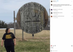 Lesbian Farmers Black -Raygunsite Store ScreenShot2022 04 05at8.36.54AM